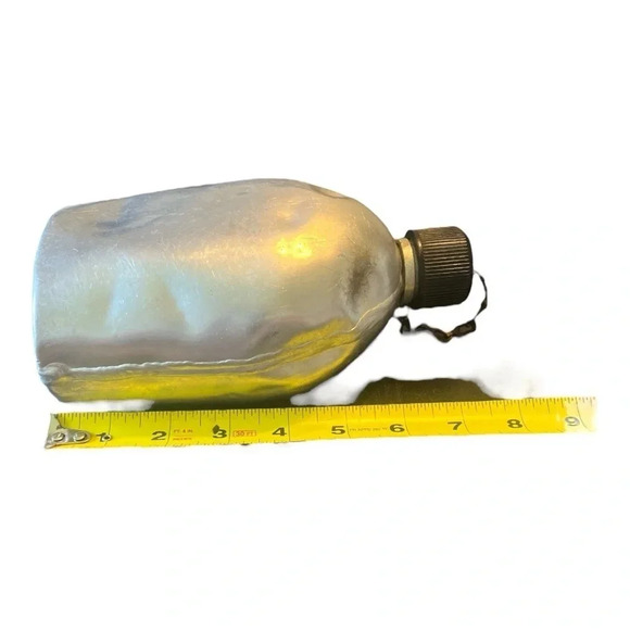Korean War Era Water Canteen Collectable - Picture 7 of 10